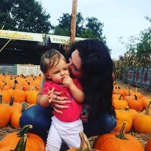 Meet your Posher, Candice